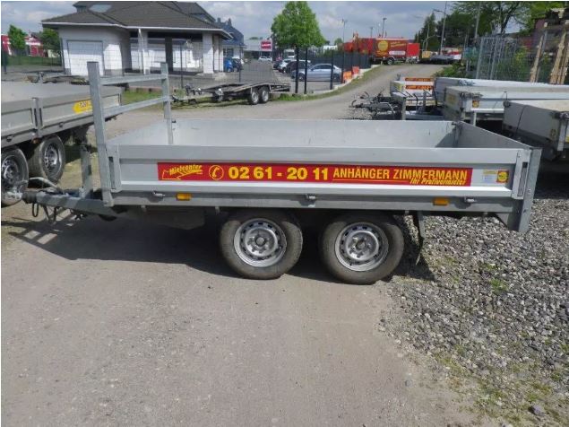 Offene Bauanhänger